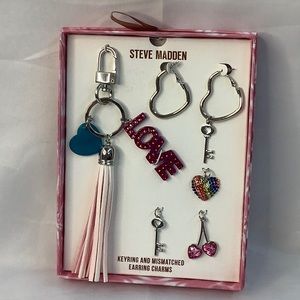 NWT Steve Madden- Keyring - Earrings Set